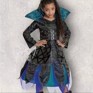 NEW Disney Descendants Uliana kids Costume Size Medium (7-8)